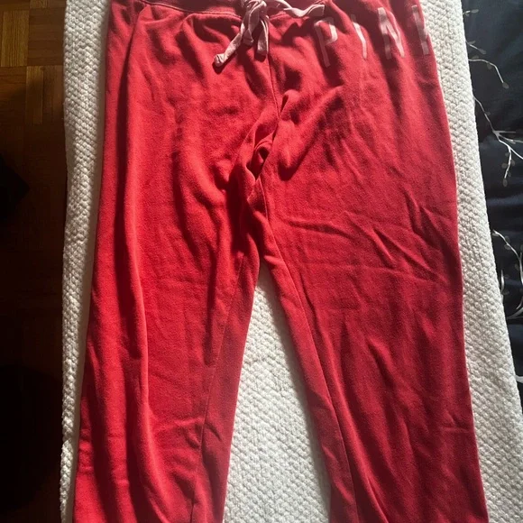 Pink Capri Pants - Picture 1 of 4